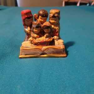Glass nativity scene